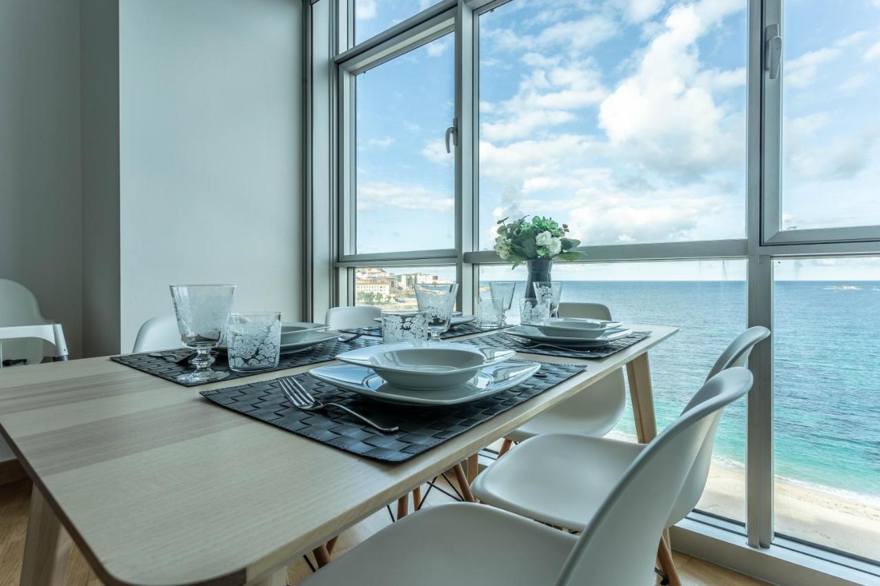 Apartamento En Primera Linea De Playa Riazor A Coruna Exterior photo